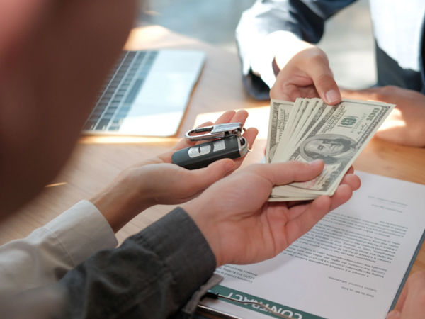 龙口讨债公司分享债务纠纷解决途径对比：诉讼与委托催收的成本收益分析